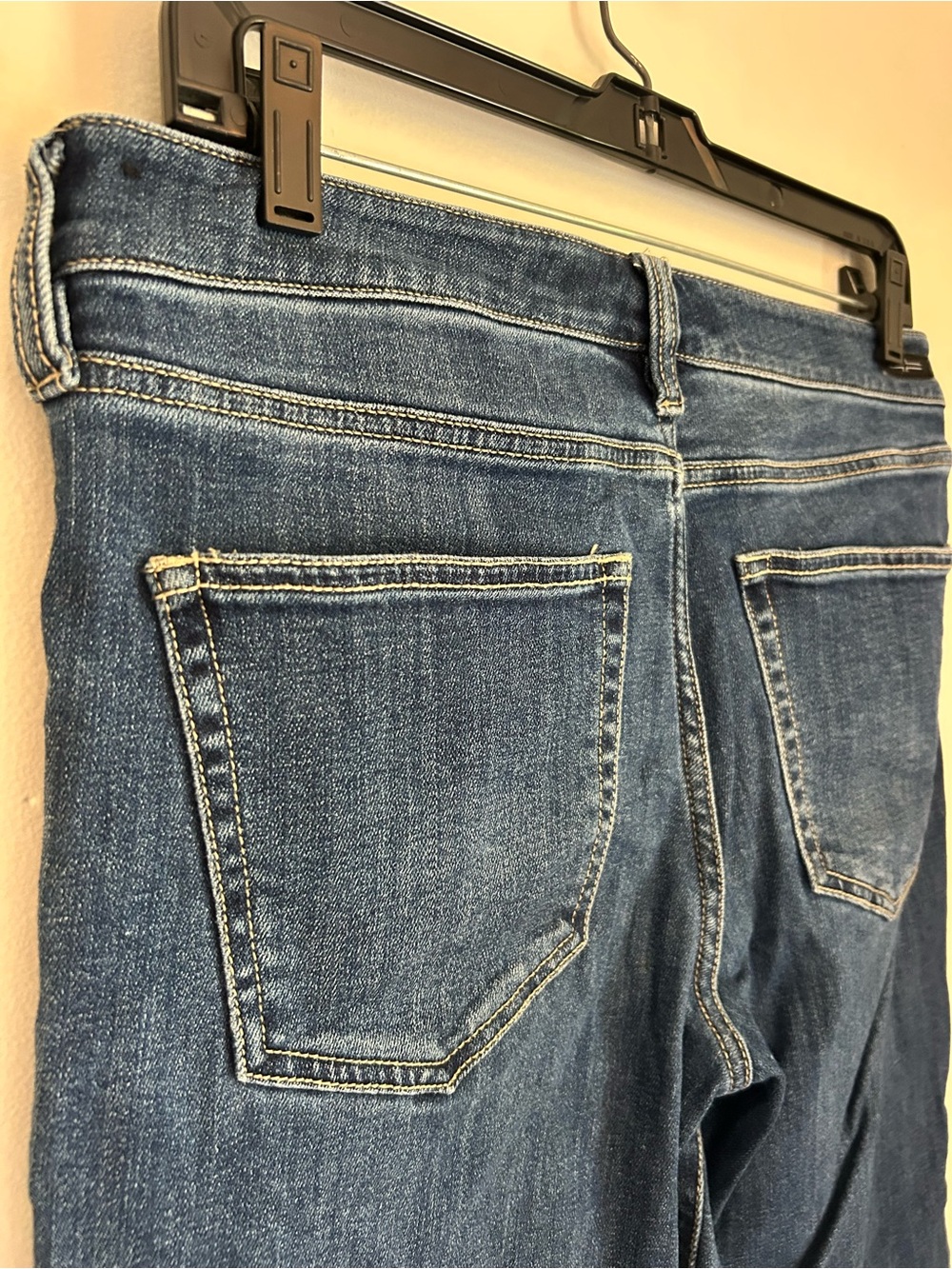 Liverpool Slim Boyfriend Mid-Rise Jeans - Size 4/27 - GUC - Medium Blue